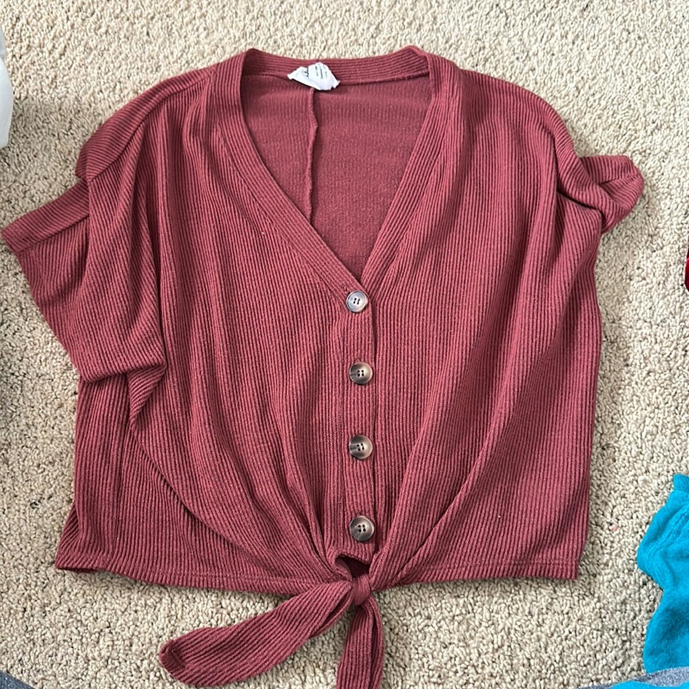 Short sleeve